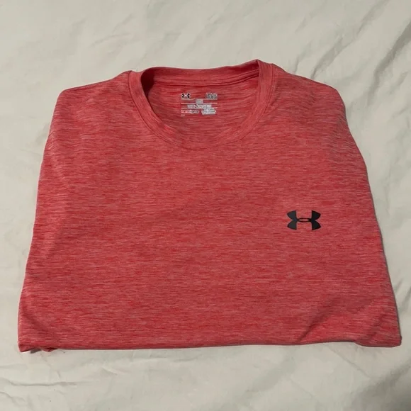 Under Armour T-Shirt (L) - Picture 1 of 3